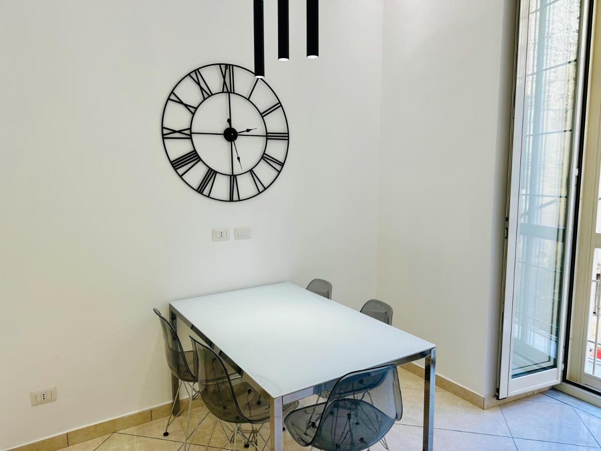 נאפולי Garibaldi 118 Luxury Apartment מראה חיצוני תמונה